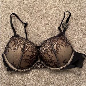 NWT Victoria’s Secret Bombshell bra